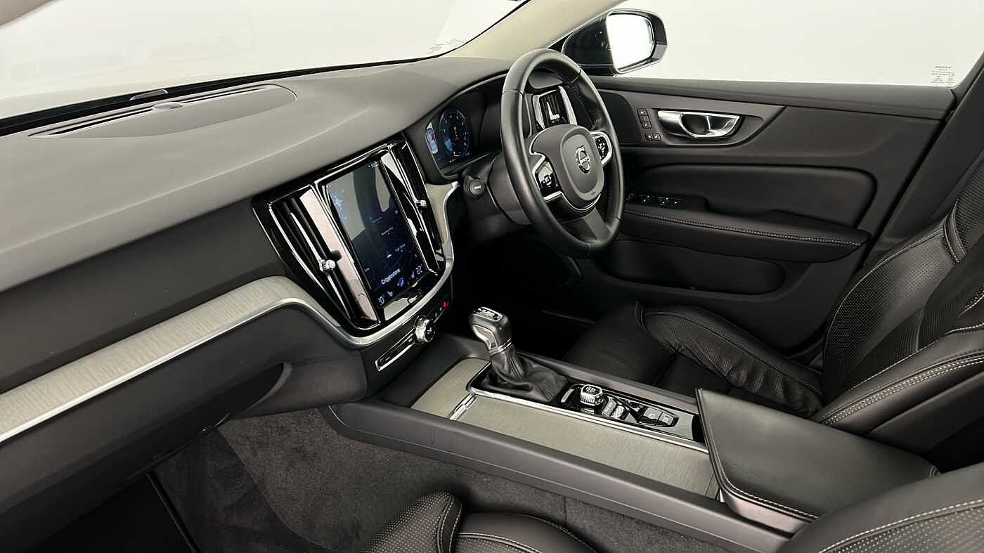 Used Volvo S60 2019 for sale - 76854655: Photo 3