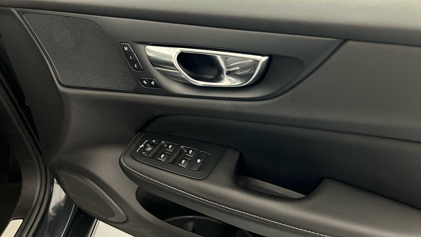 Used Volvo S60 2019 for sale - 76854655: Photo 32