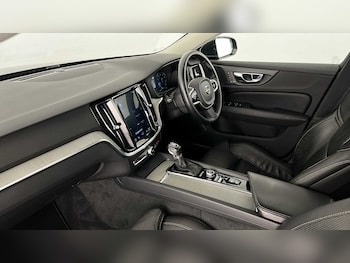 Used Volvo S60 2019 for sale - 76854655: Photo