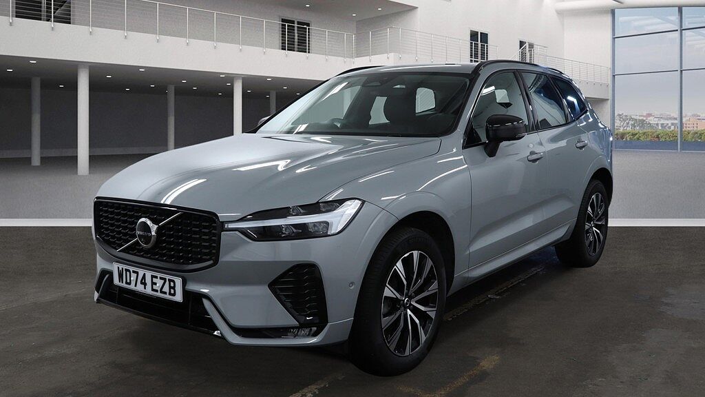 Used Volvo XC60 2024 for sale - 77434906: Photo 2