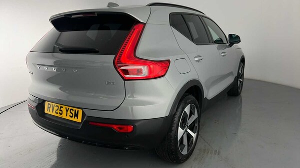Used Volvo XC40 2025 for sale - 75829119: Photo 38