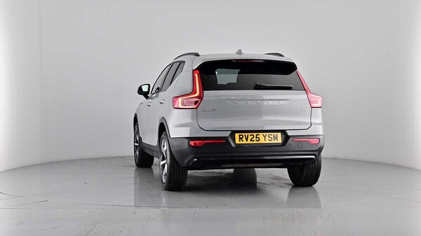 Used Volvo XC40 2025 for sale - 75829119: Photo 64