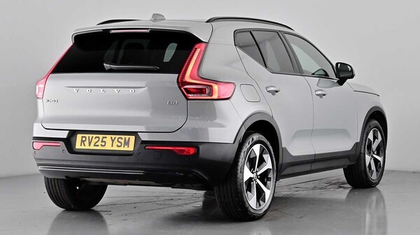 Used Volvo XC40 2025 for sale - 75829119: Photo 6