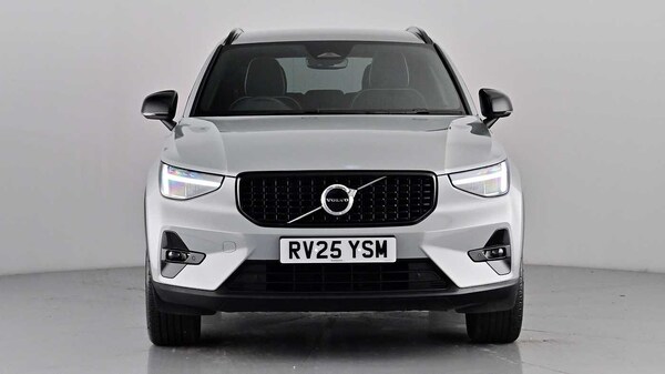 Used Volvo XC40 2025 for sale - 75829119: Photo 8