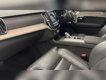 Used Volvo XC90 2025 for sale - 78406440: Photo