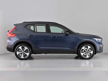 Used Volvo XC40 2026 for sale - 79367098: Photo