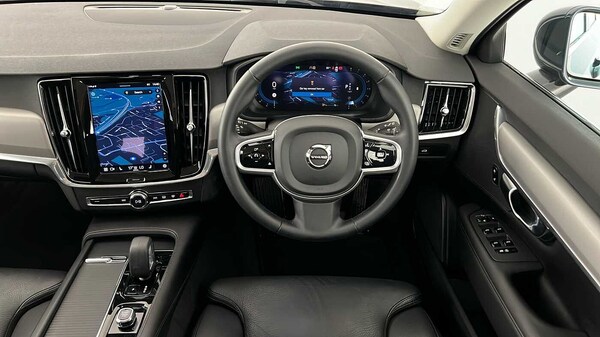 Used Volvo V90 2022 for sale - 75481170: Photo 11