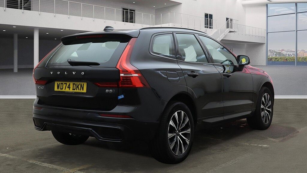 Used Volvo XC60 2024 for sale - 77420380: Photo 4