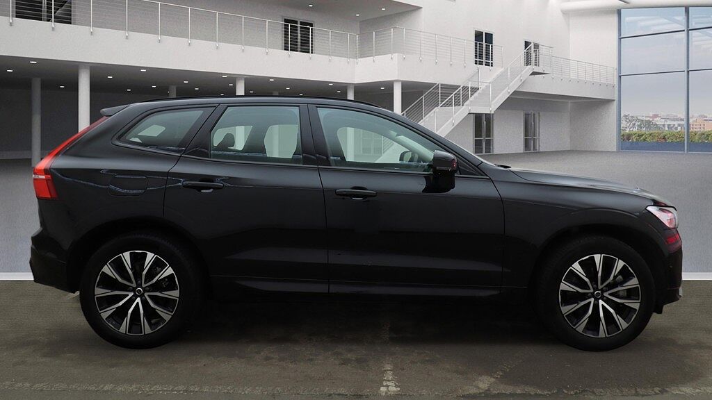 Used Volvo XC60 2024 for sale - 77420380: Photo 5