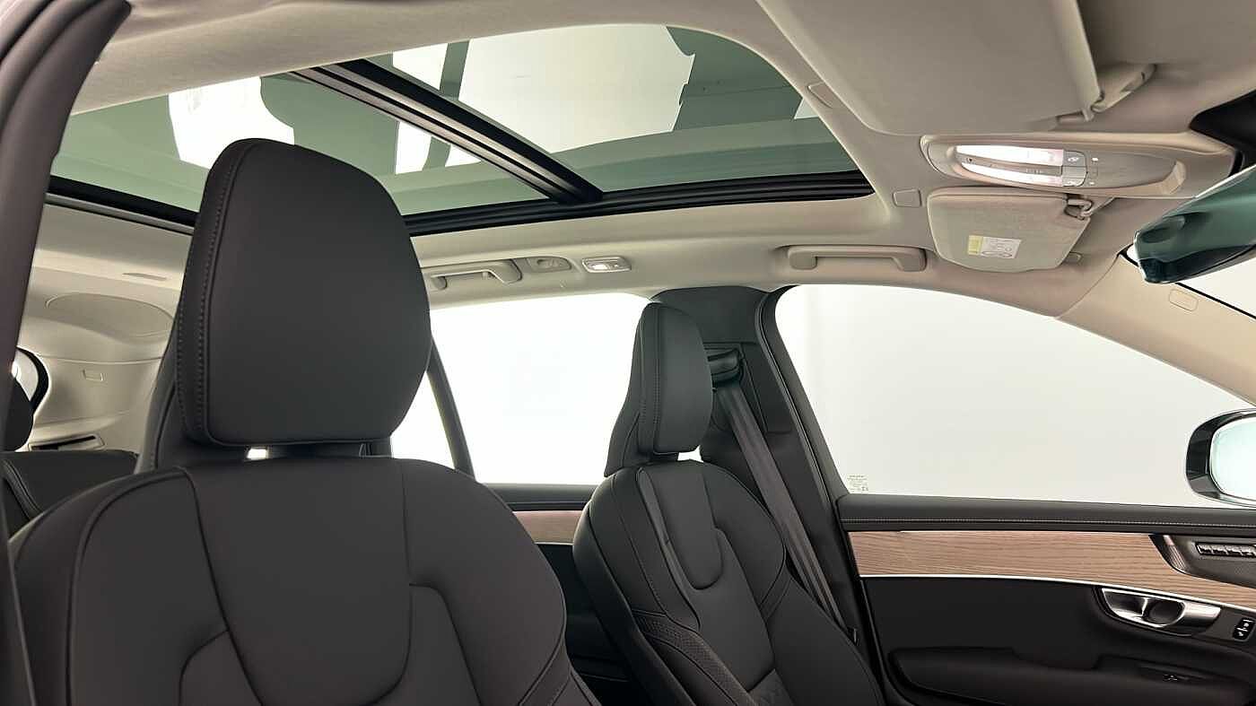 Used Volvo XC90 2025 for sale - 77137720: Photo 35