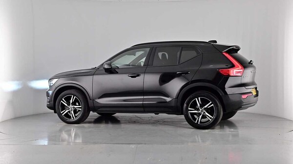 Used Volvo XC40 2021 for sale - 76344045: Photo 25