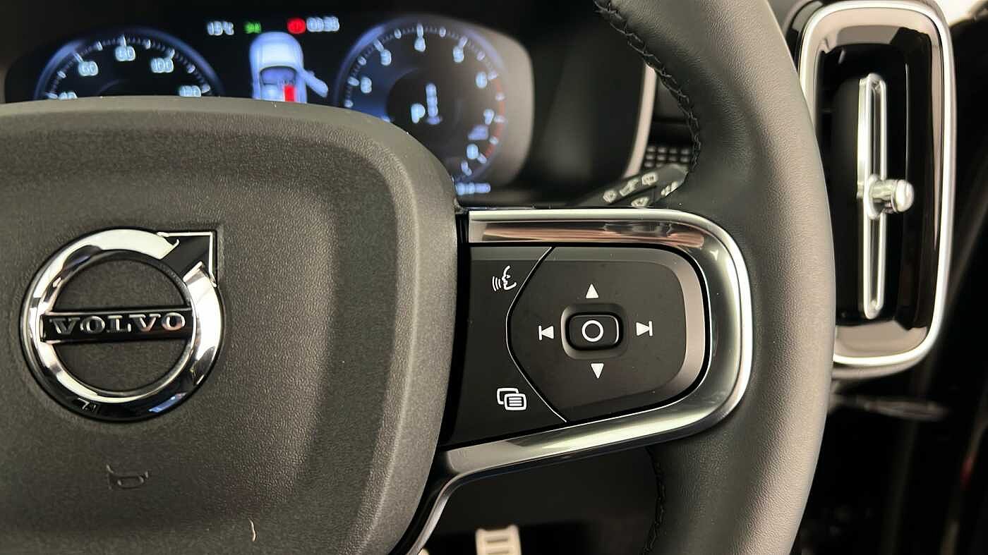 Used Volvo XC40 2021 for sale - 76344129: Photo 20