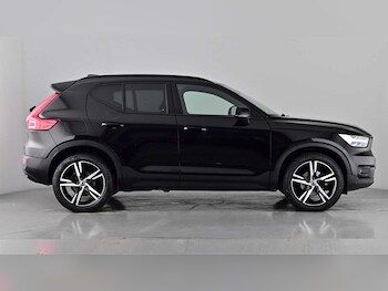 Used Volvo XC40 2021 for sale - 76344129: Photo