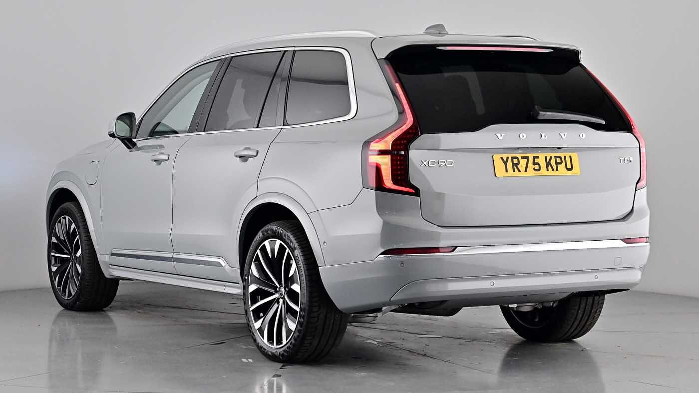 Used Volvo XC90 2025 for sale - 76355072: Photo 2