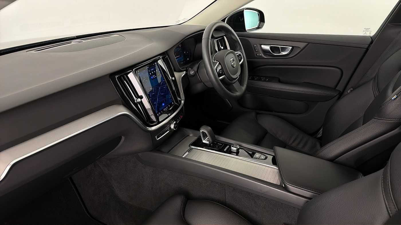 Used Volvo V60 2022 for sale - 77791087: Photo 10