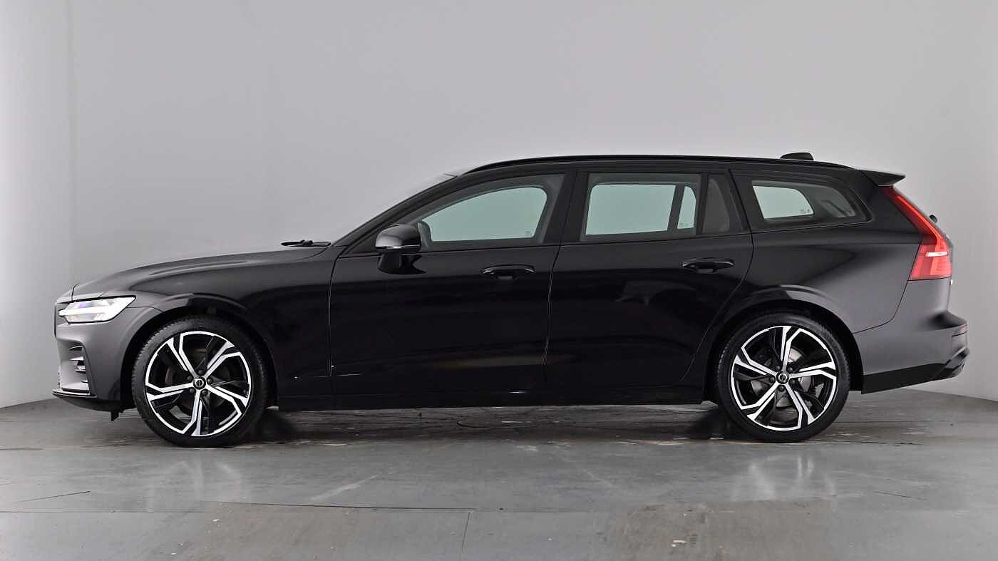 Used Volvo V60 2022 for sale - 77791087: Photo 8