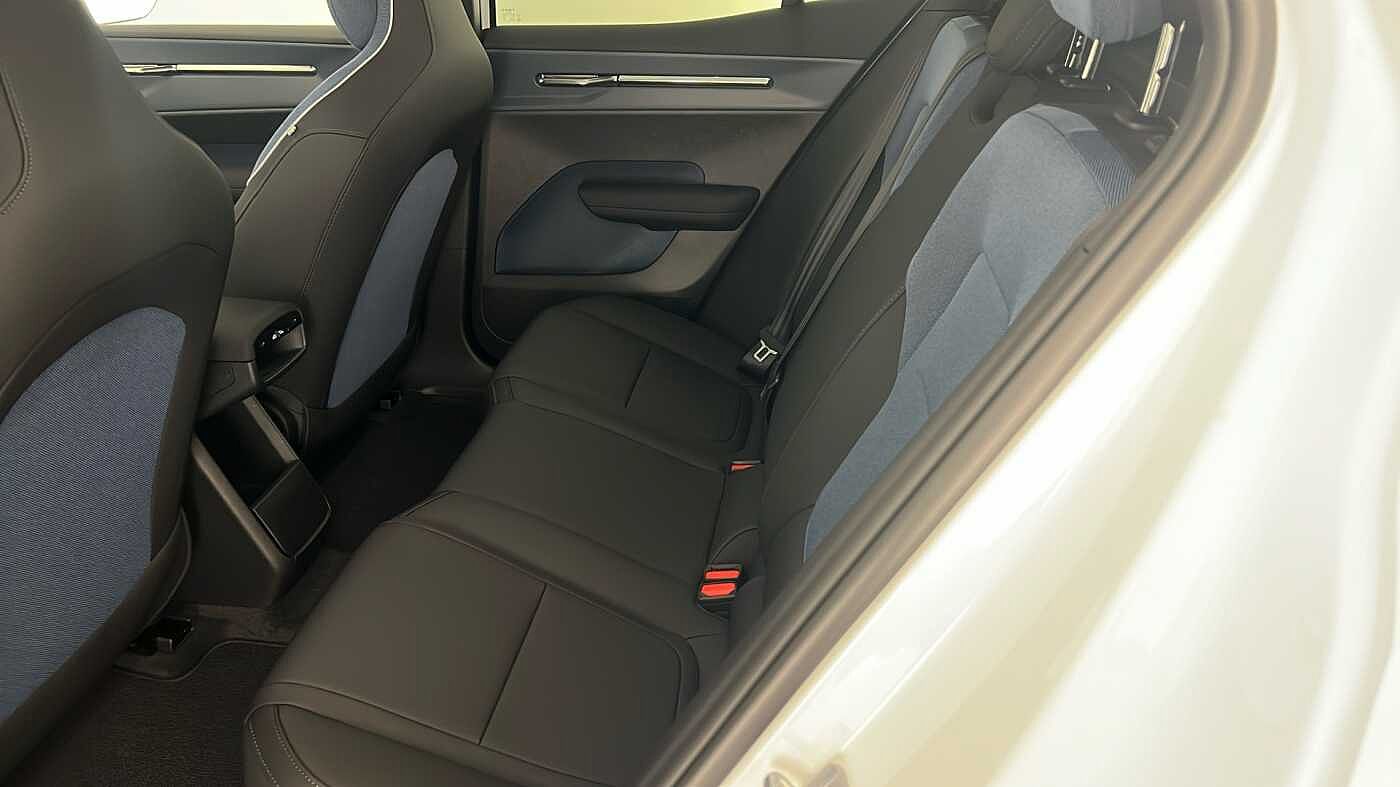 Used Volvo EX30 2025 for sale - 76750106: Photo 12