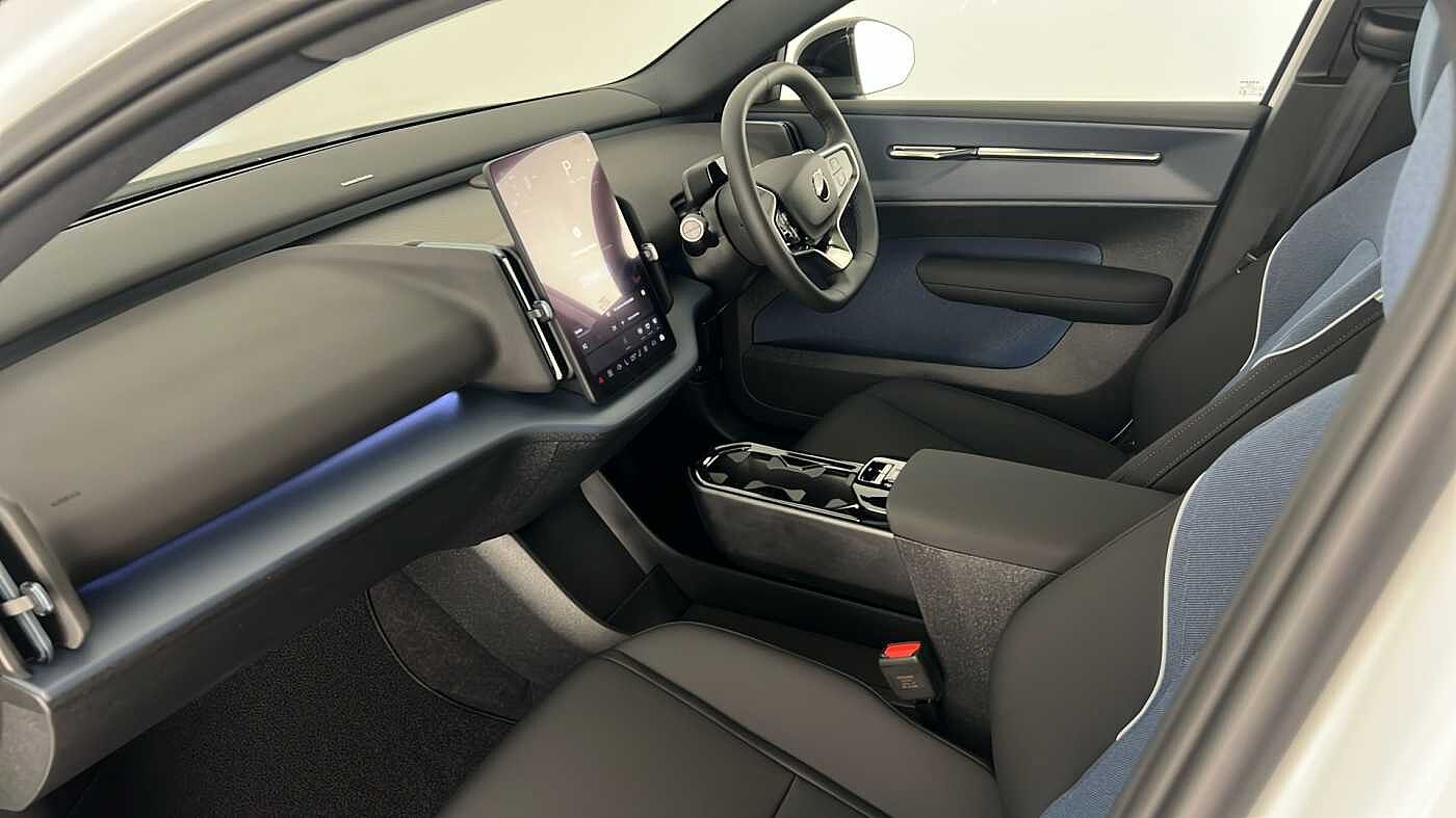 Used Volvo EX30 2025 for sale - 76750106: Photo 3