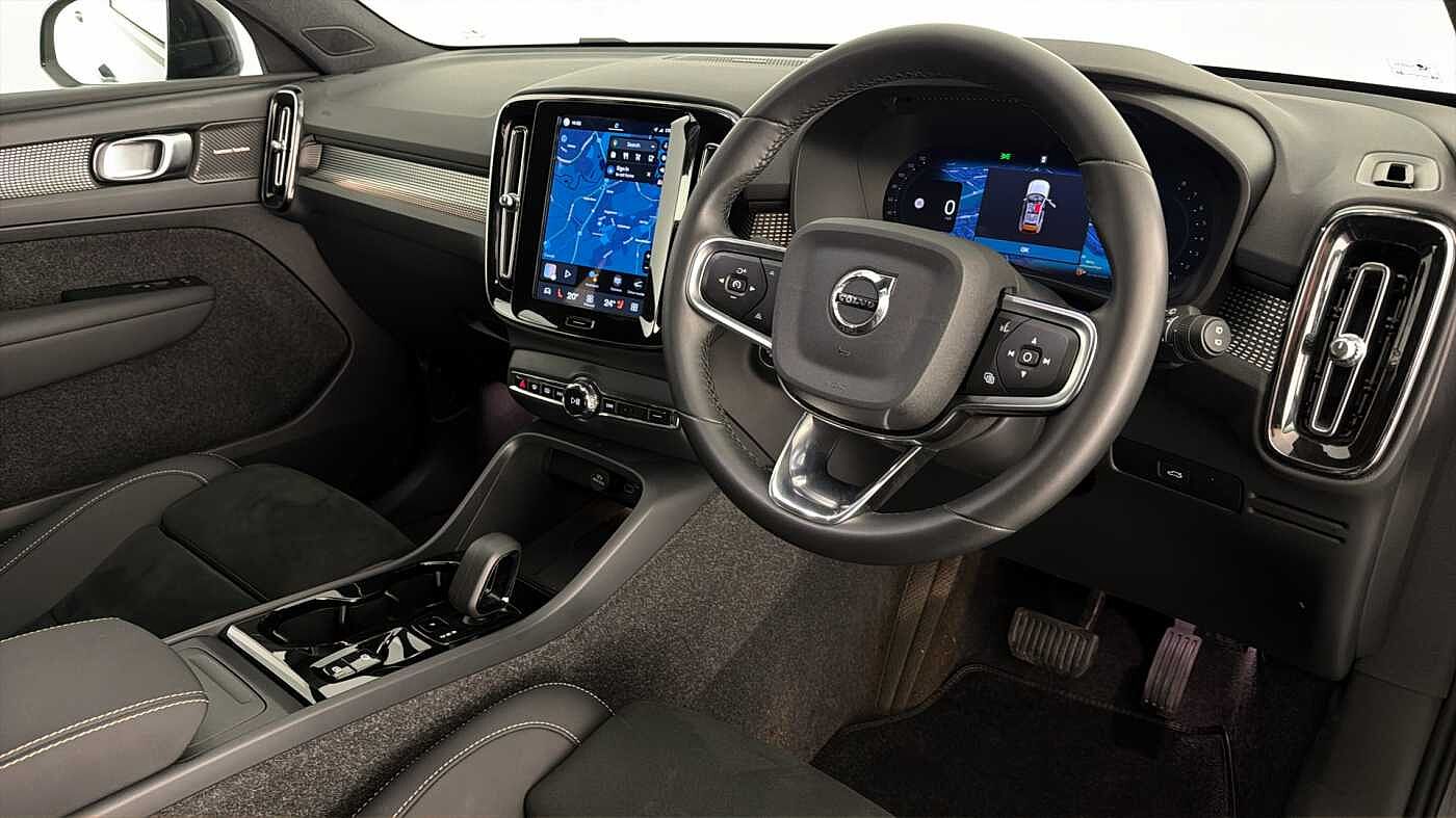 Used Volvo XC40 2025 for sale - 77745847: Photo 13
