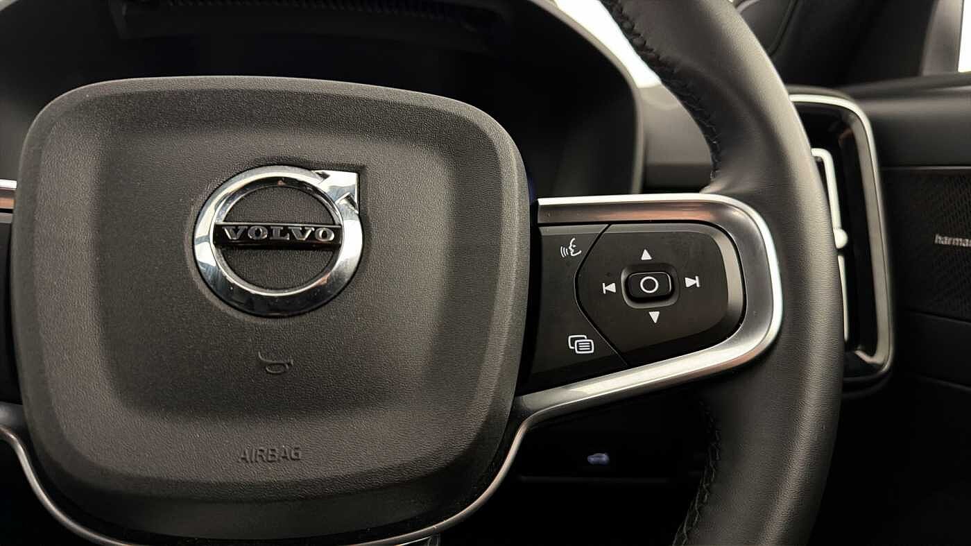 Used Volvo XC40 2025 for sale - 77745847: Photo 18