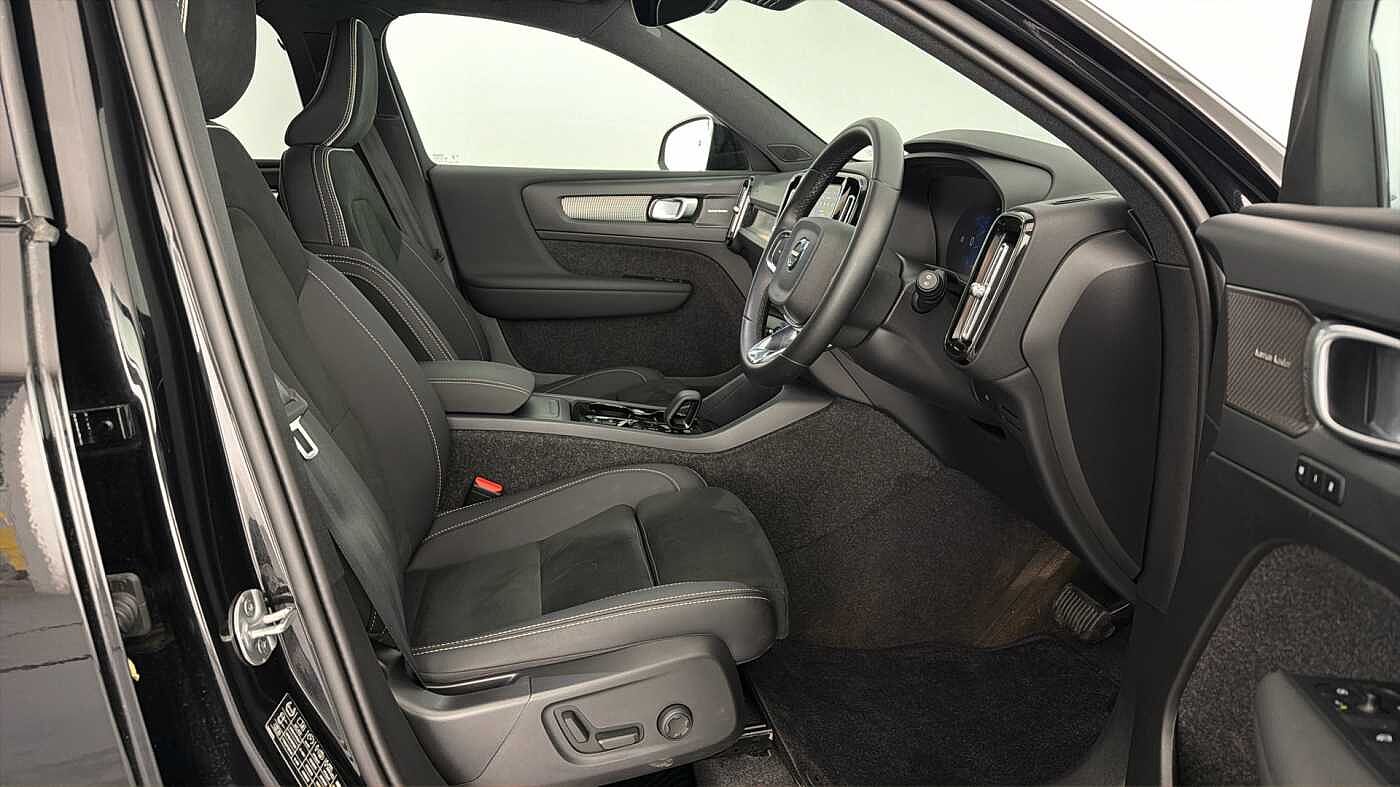 Used Volvo XC40 2025 for sale - 77745847: Photo 23