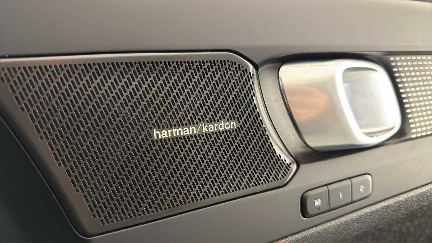 Used Volvo XC40 2025 for sale - 77745847: Photo 33