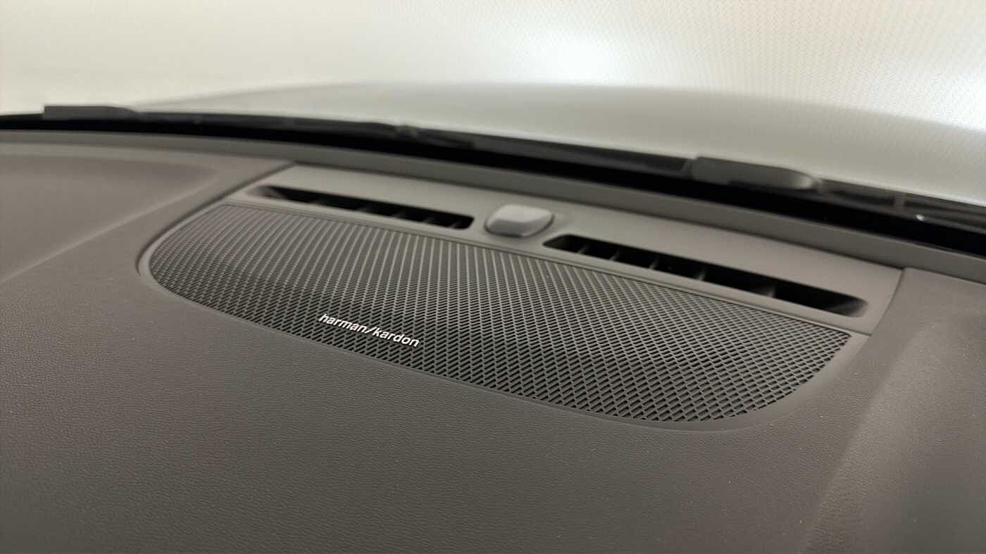 Used Volvo XC40 2025 for sale - 77745847: Photo 34