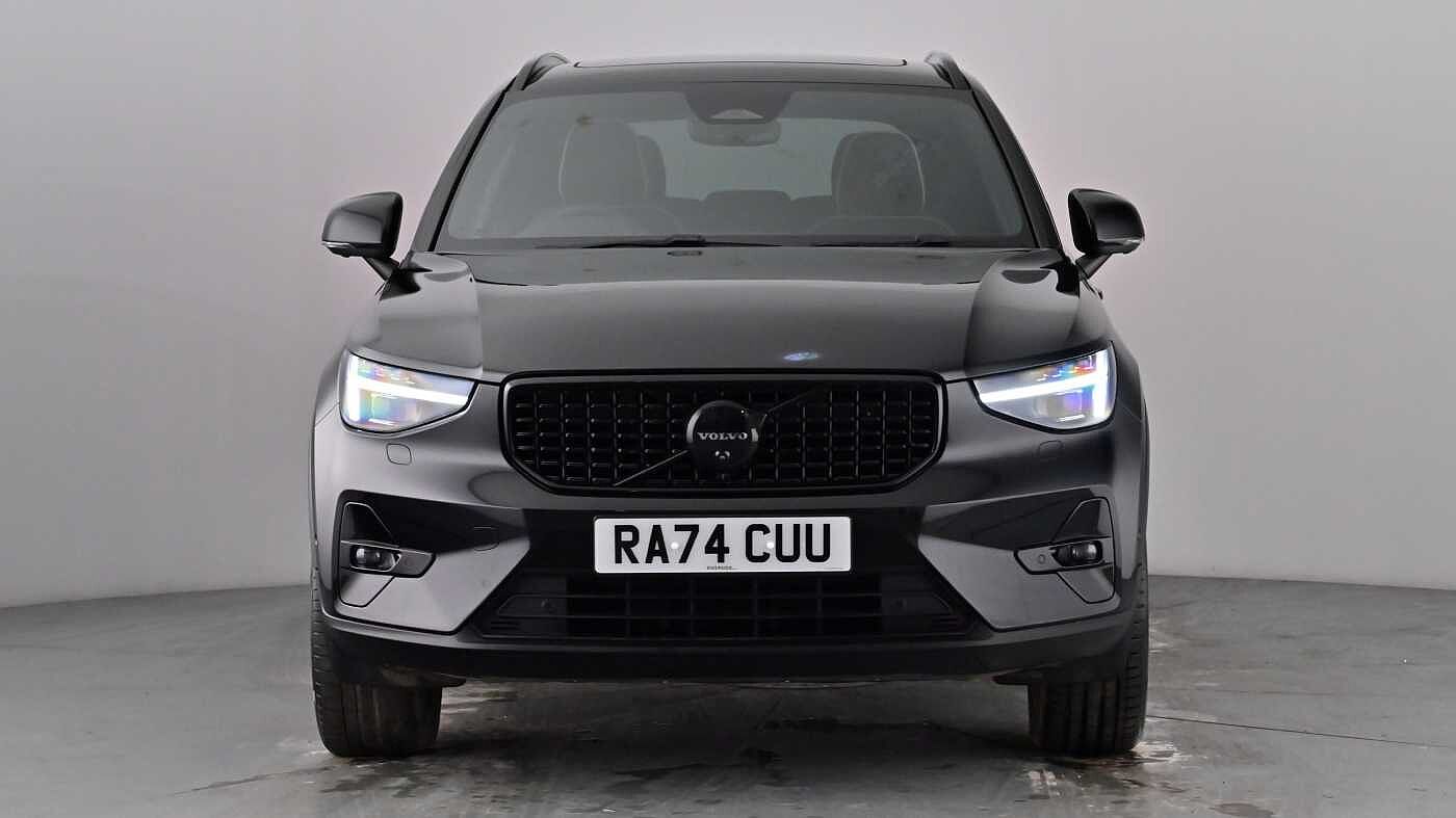 Used Volvo XC40 2025 for sale - 77745847: Photo 9