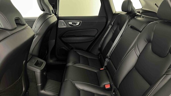 Used Volvo XC60 2023 for sale - 75481195: Photo 11