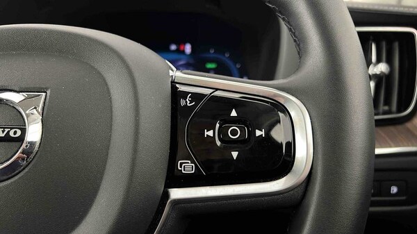 Used Volvo XC60 2023 for sale - 75481195: Photo 17
