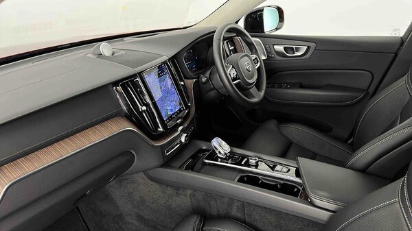 Used Volvo XC60 2023 for sale - 75481195: Photo 18