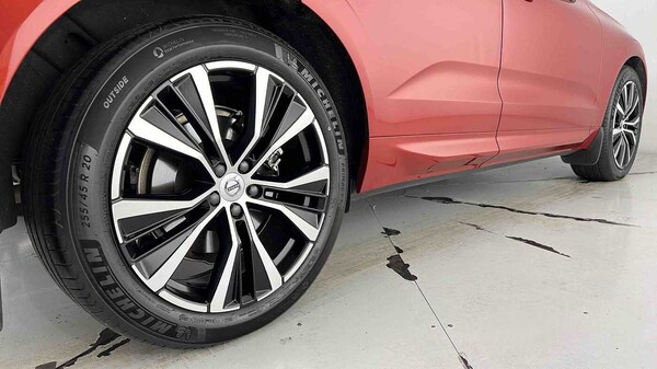 Used Volvo XC60 2023 for sale - 75481195: Photo 30