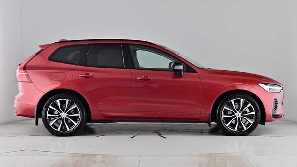 Used Volvo XC60 2023 for sale - 75481195: Photo 3