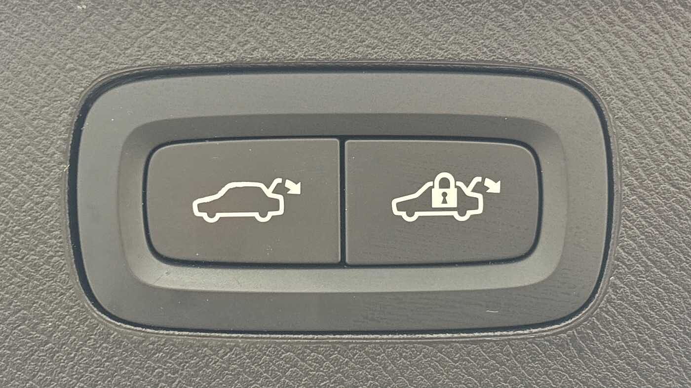 Used Volvo XC90 2024 for sale - 76519408: Photo 17