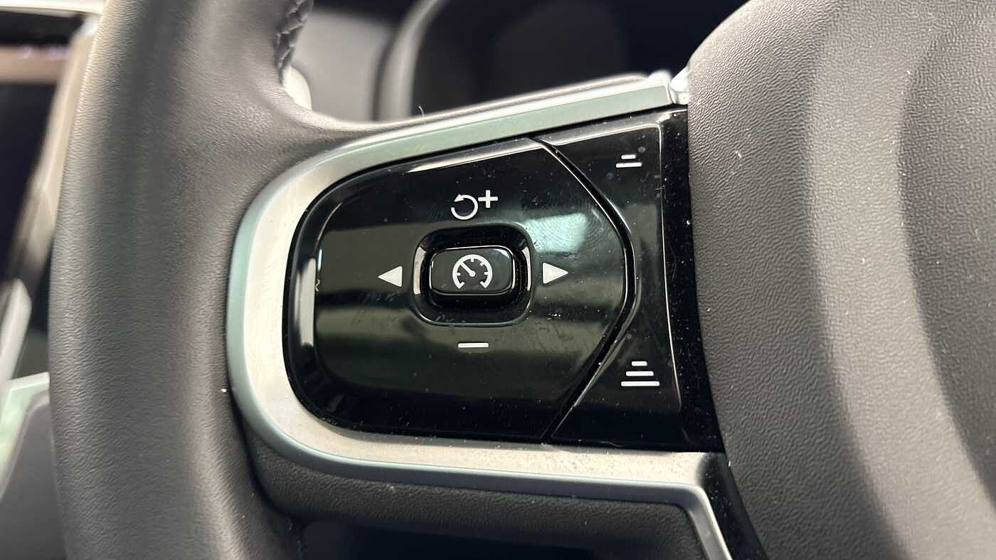 Used Volvo XC90 2024 for sale - 76519408: Photo 28