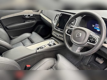 Used Volvo XC90 2024 for sale - 76519408: Photo