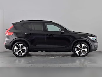 Used Volvo XC40 2023 for sale - 77797792: Photo