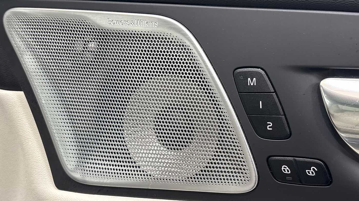 Used Volvo XC60 2022 for sale - 77366937: Photo 16