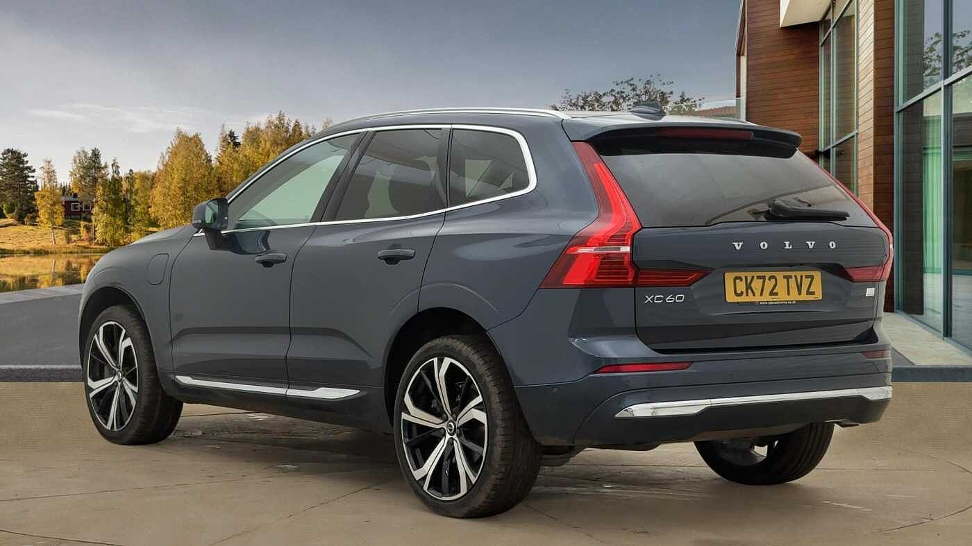 Used Volvo XC60 2022 for sale - 77366937: Photo 2