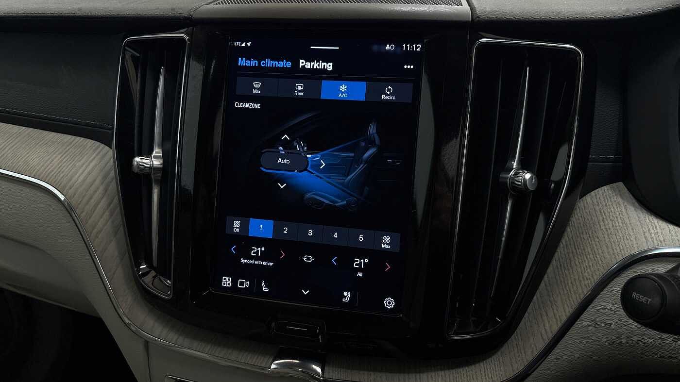 Used Volvo XC60 2022 for sale - 77366937: Photo 24