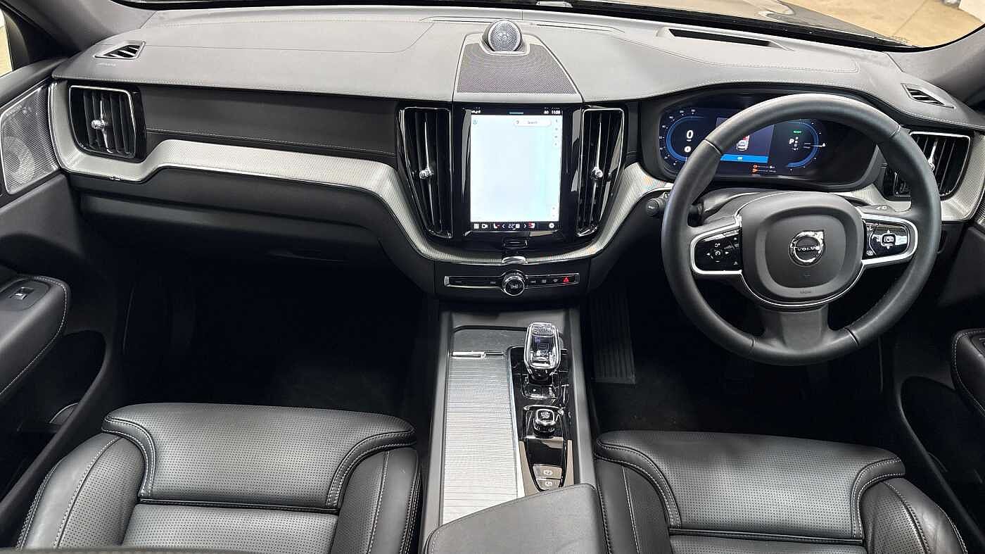 Used Volvo XC60 2025 for sale - 76652358: Photo 10