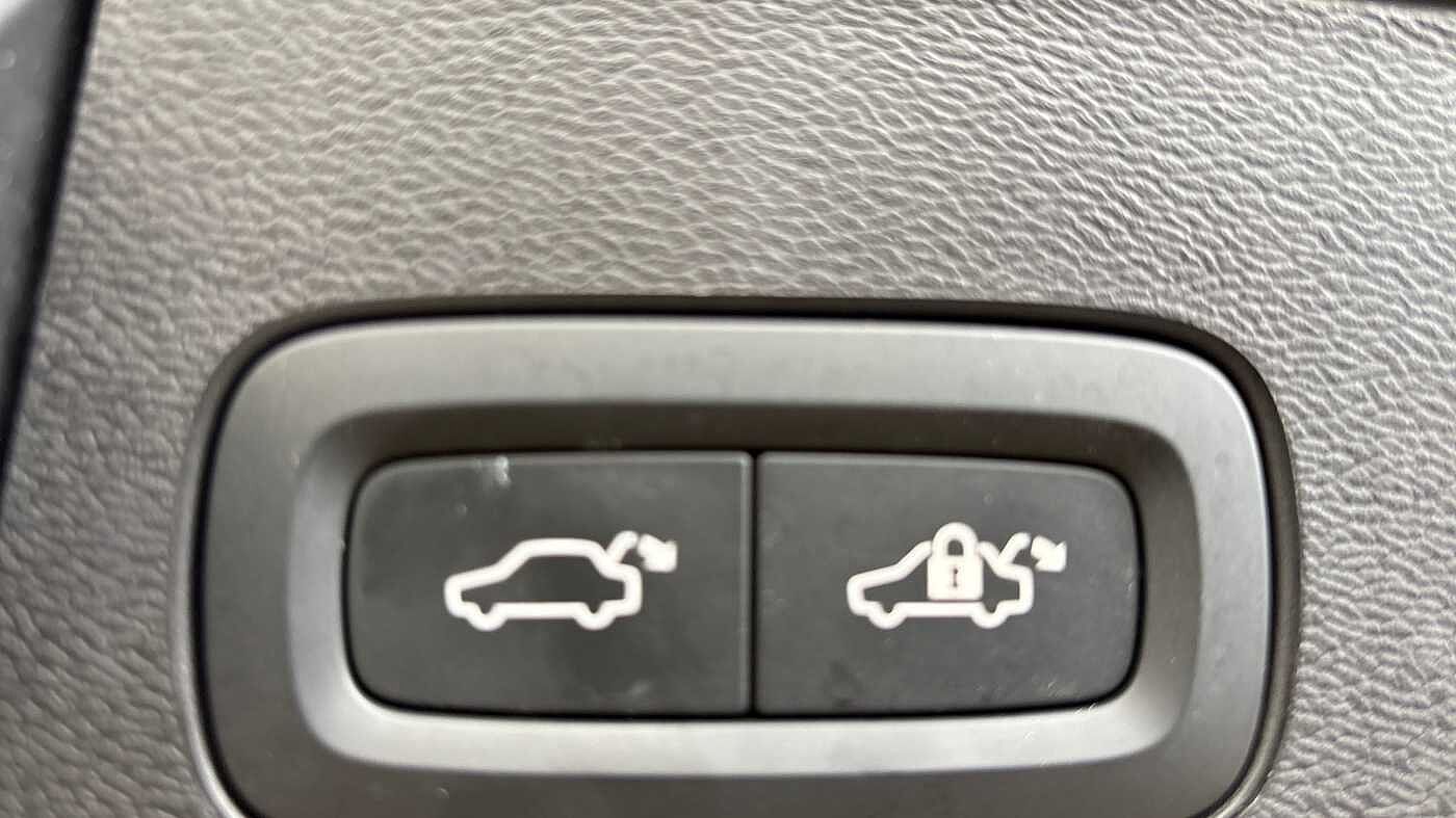 Used Volvo XC60 2025 for sale - 76652358: Photo 18