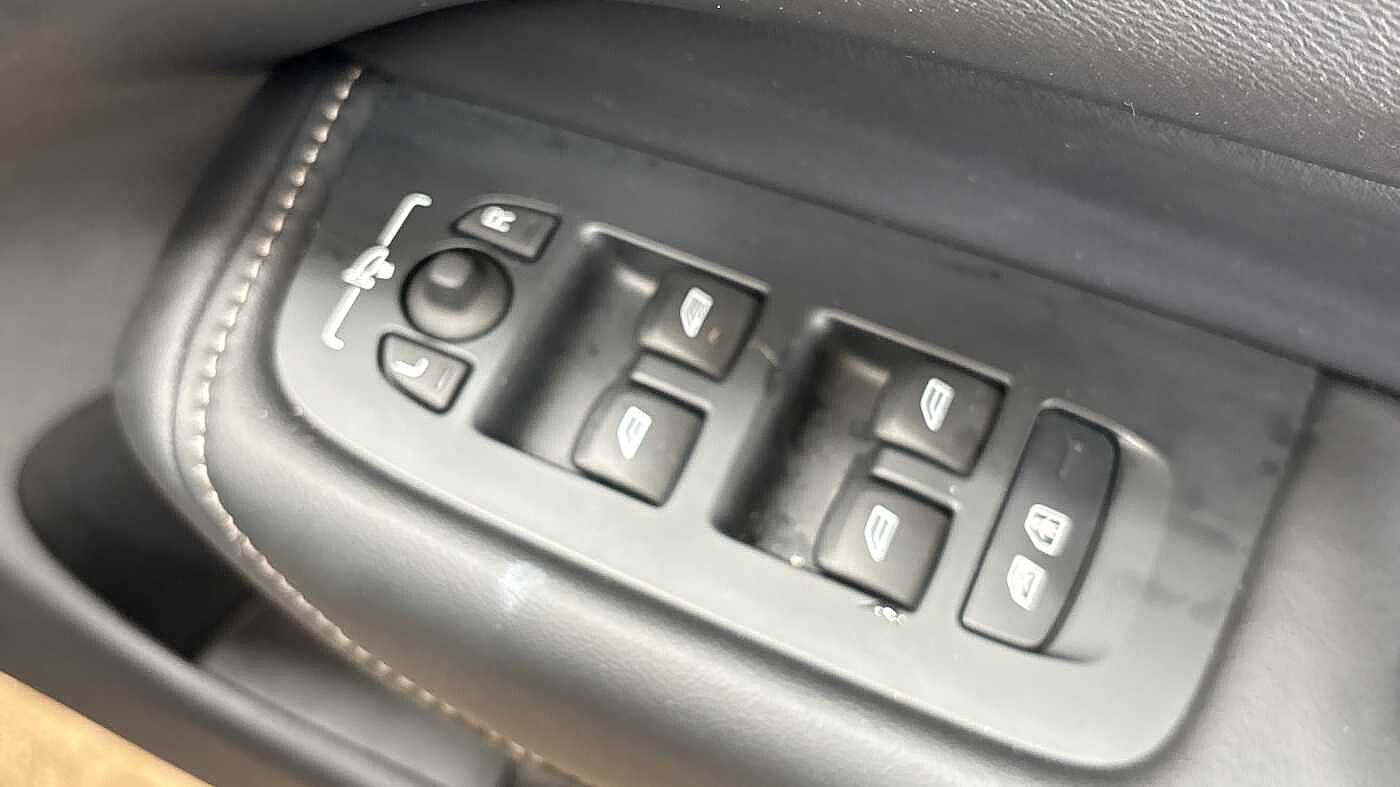 Used Volvo XC60 2025 for sale - 76652358: Photo 23