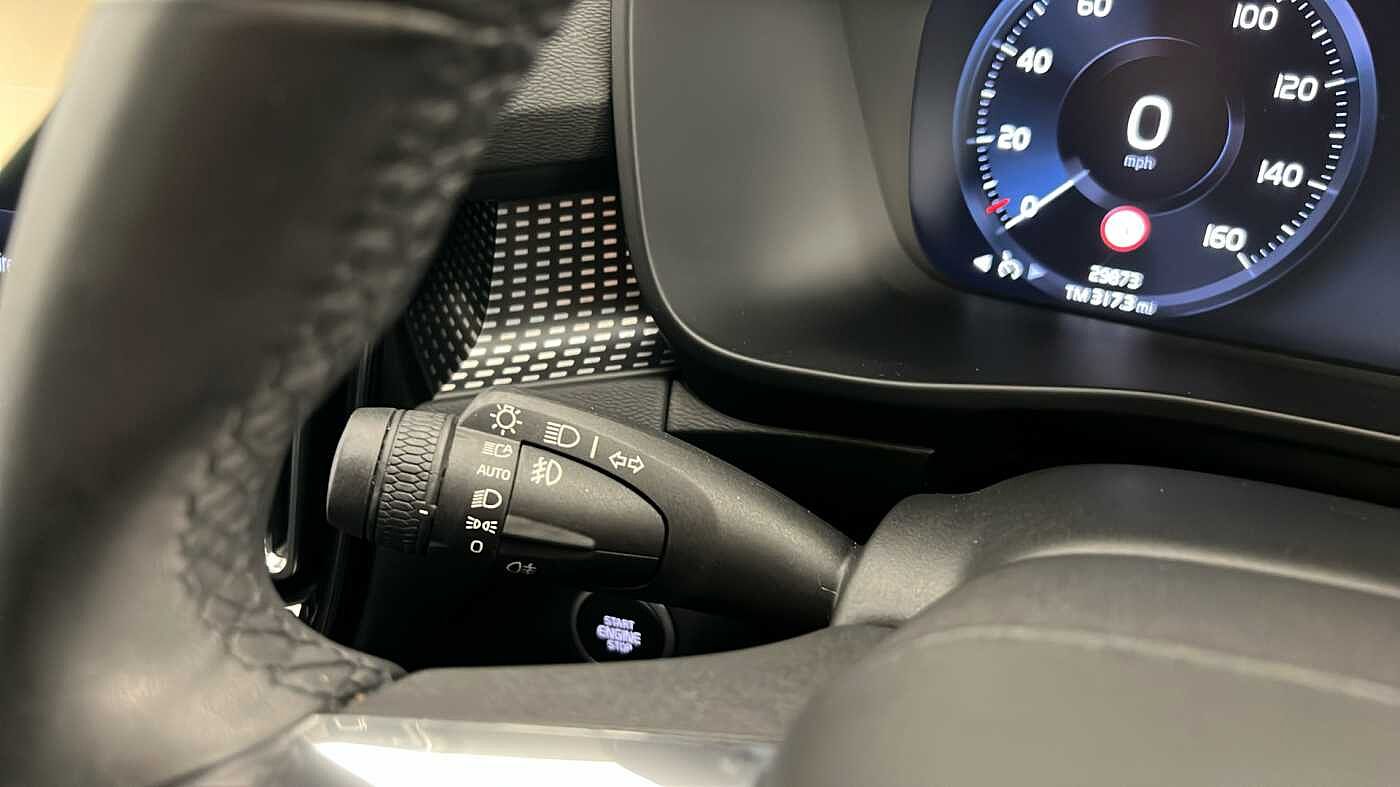 Used Volvo XC40 2022 for sale - 77151419: Photo 30