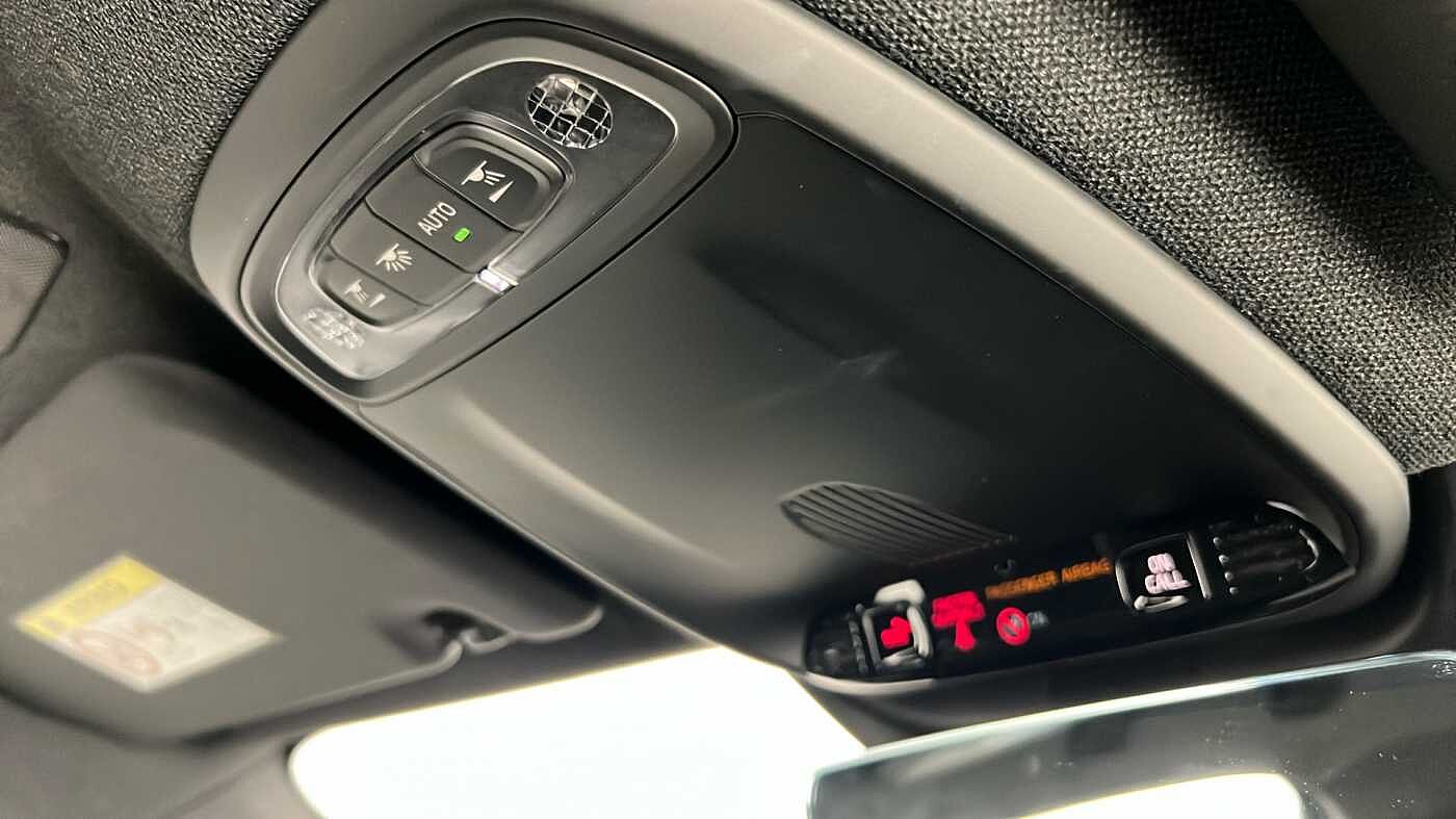 Used Volvo XC40 2022 for sale - 77151419: Photo 34