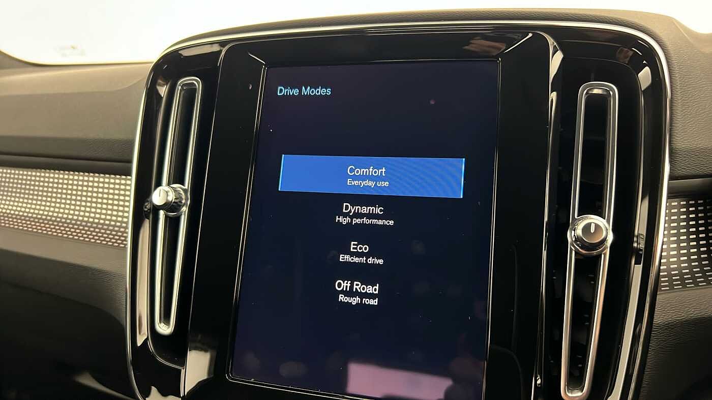 Used Volvo XC40 2022 for sale - 77151419: Photo 36