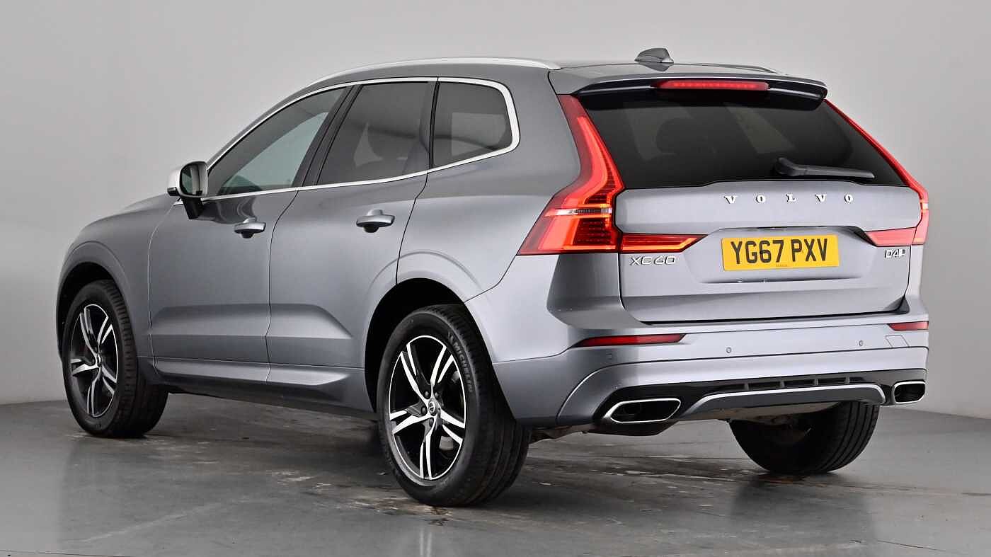 Used Volvo XC60 2017 for sale - 77434899: Photo 2