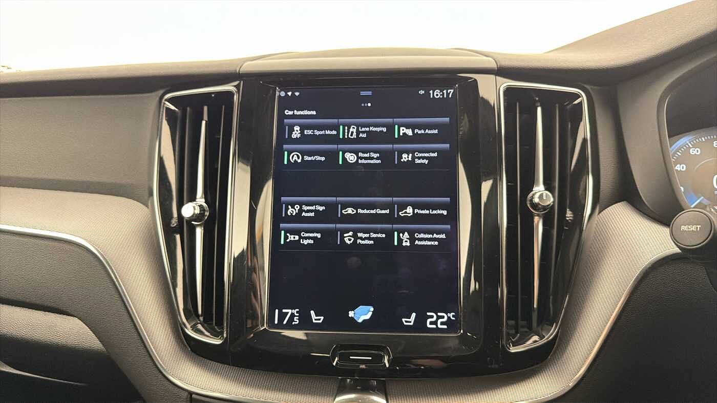 Used Volvo XC60 2017 for sale - 77434899: Photo 44