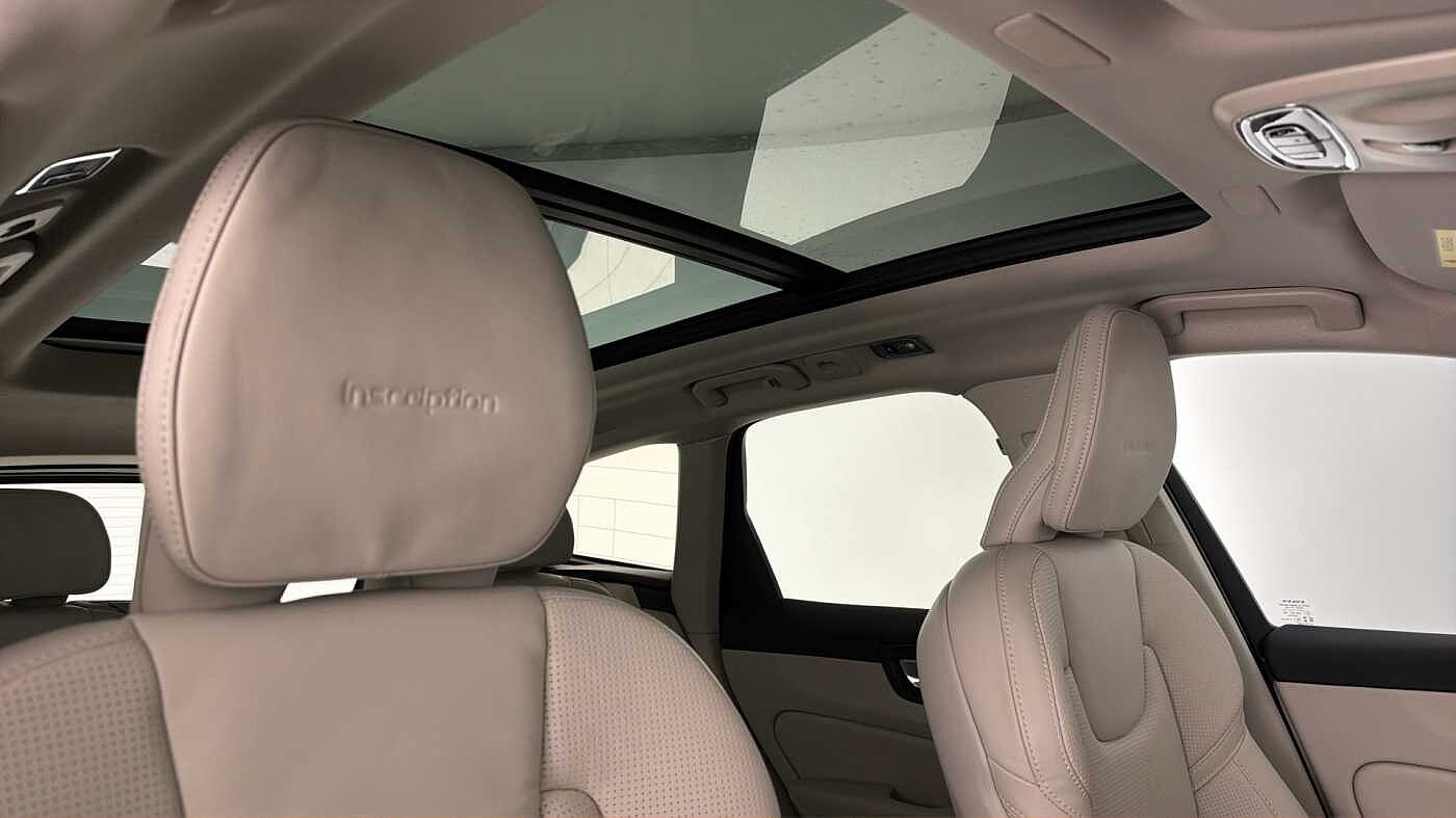 Used Volvo XC60 2019 for sale - 77532083: Photo 37