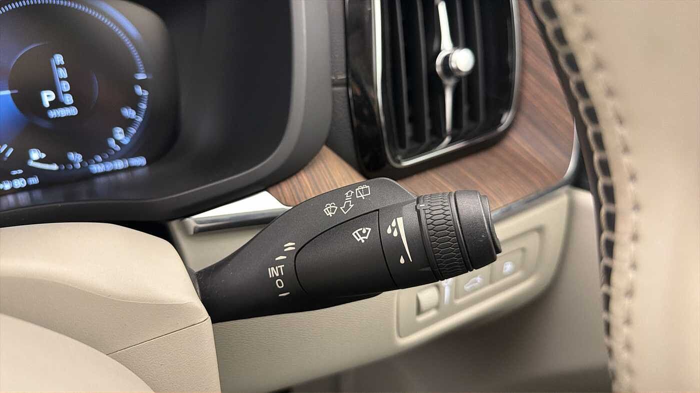 Used Volvo XC60 2019 for sale - 77532083: Photo 39